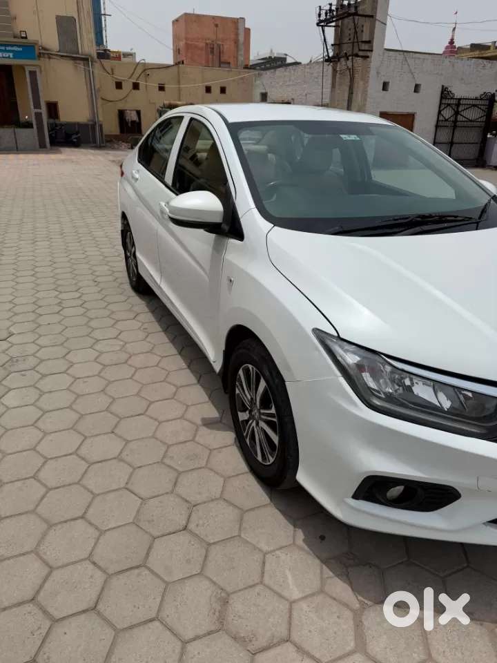 Honda City 1.5 Sv I-vtec Mt, 2023, Petrol
