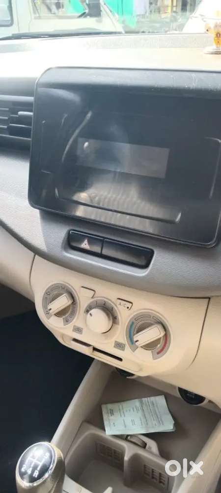 Maruti Suzuki Ertiga 2022 Cng & Hybrids 72000 Km Driven