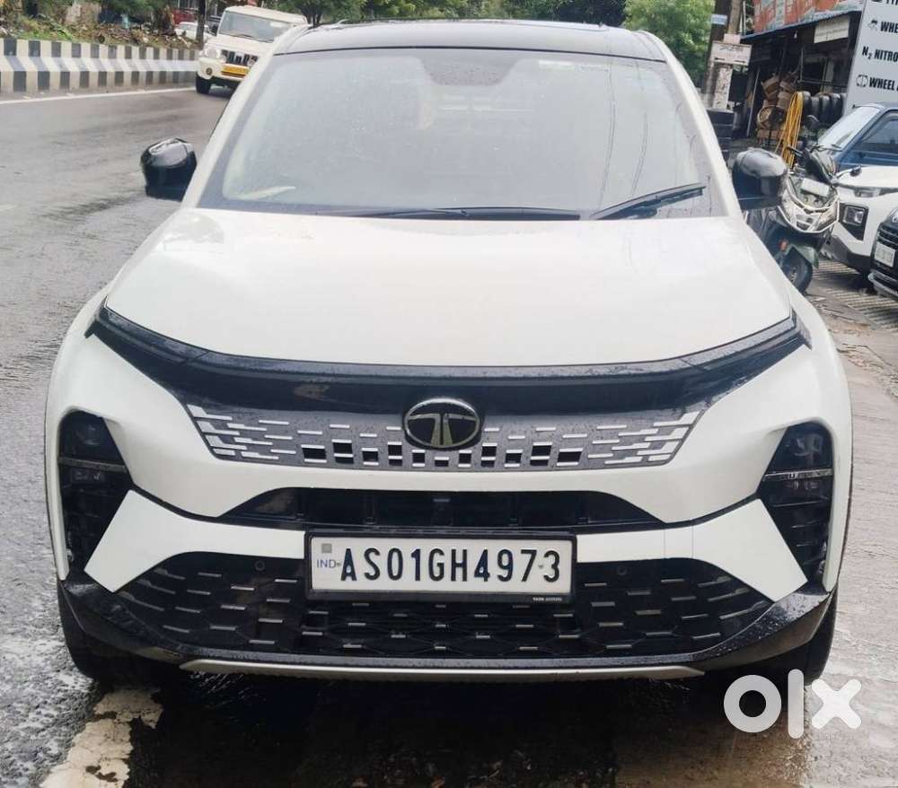 Tata Curvv Creative 1.2 Revotron Petrol 6mt, 2025, Petrol