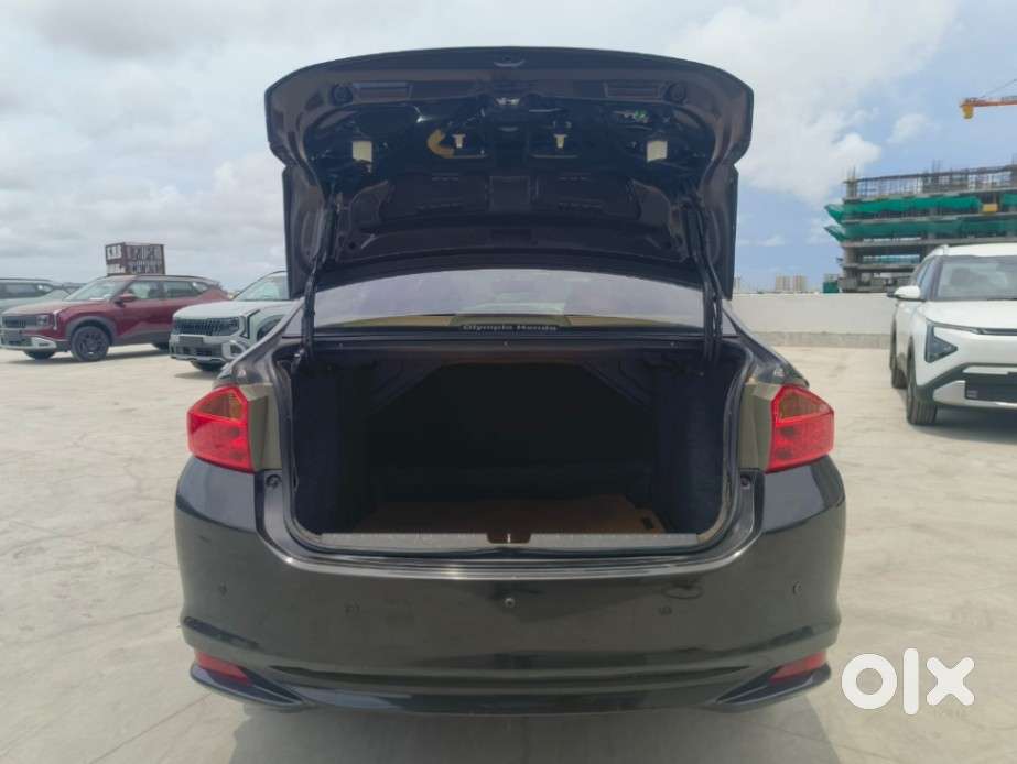 Honda City 2014-2015 I Vtec Sv, 2015, Petrol