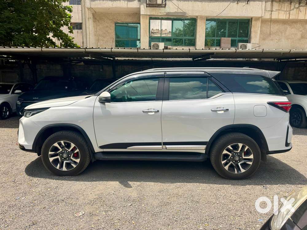 Toyota Fortuner Legender 4x4 At 2.8, 2024, Diesel