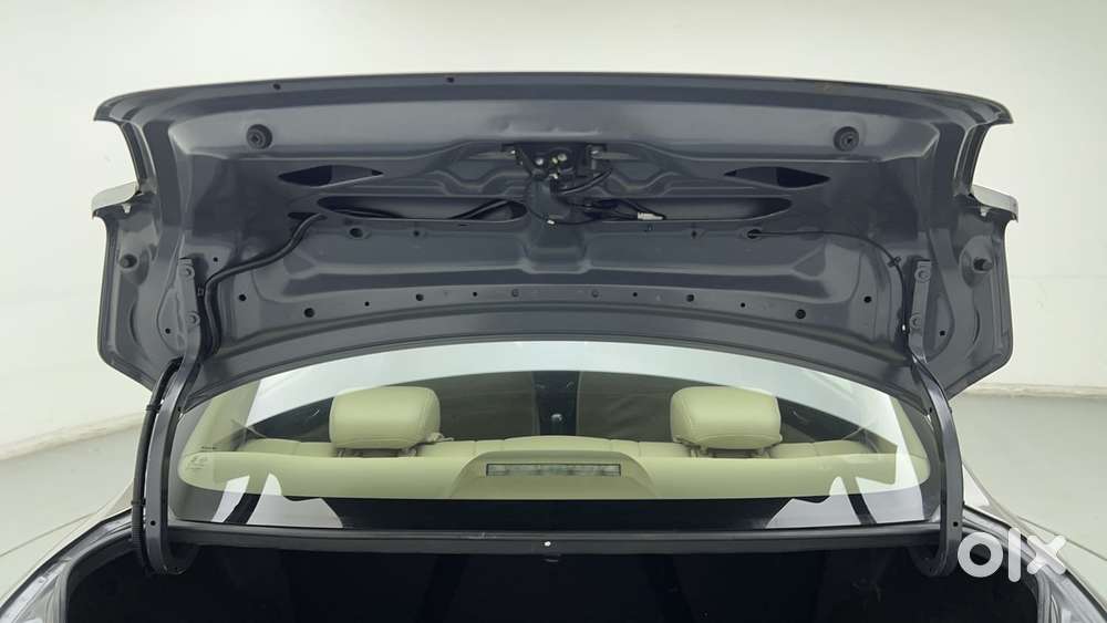 Maruti Suzuki Dzire 1.2 Vxi, 2019, Petrol