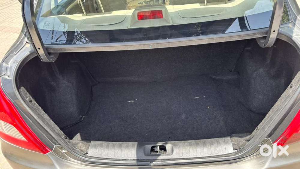 Maruti Suzuki Swift Dzire 2015-2017 1.2 Vxi, 2015, Petrol
