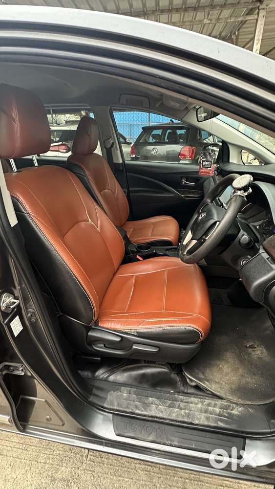 Toyota Innova Crysta 2.8 Gx At 8 Seater, 2018, Diesel