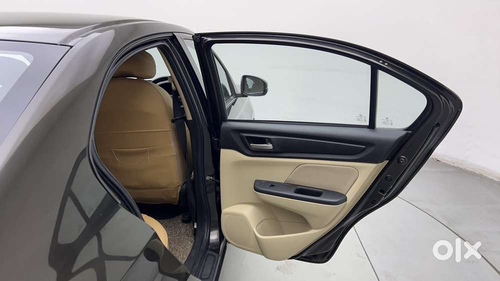 Honda Amaze Vx 1.2 Petrol Cvt, 2022, Petrol
