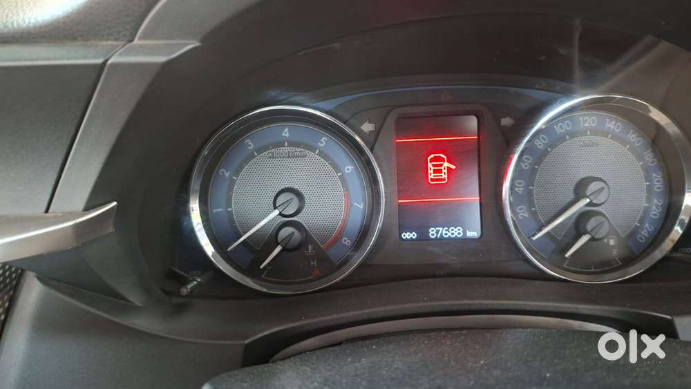 Toyota Corolla Altis Vl At, 2015, Petrol