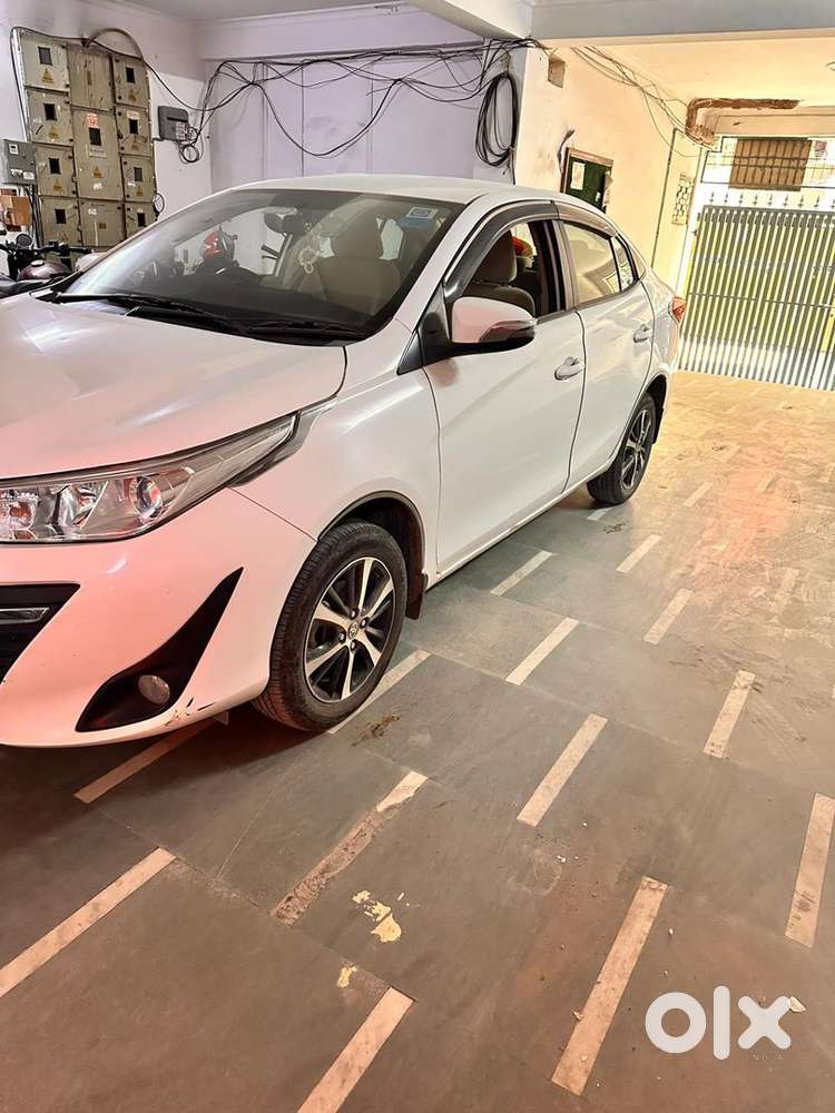 Toyota Yaris Petrol 2021 G Cvt White.