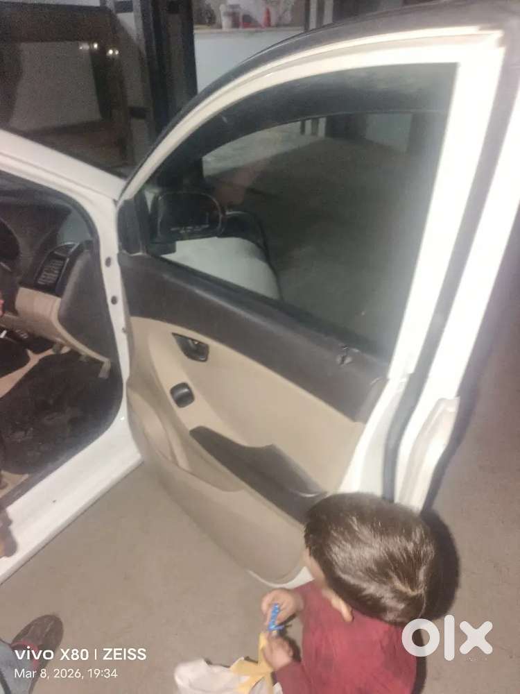 Hyundai Eon 2014 Petrol 95000 Km Driven