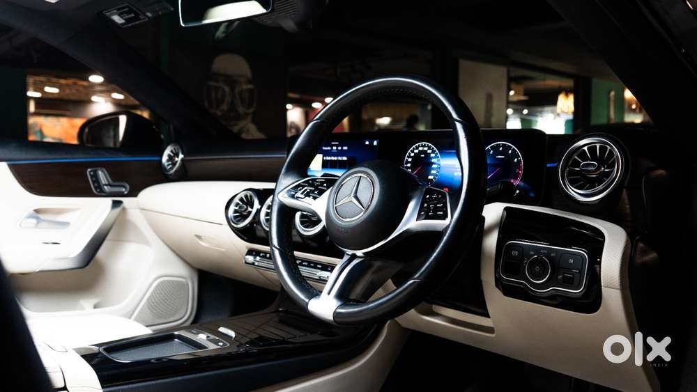 Mercedes-benz A-class Limousine 200, 2023, Petrol