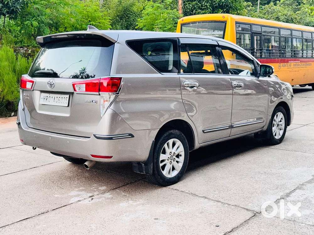Toyota Innova Crysta 2.7 Zx At, 2017, Diesel