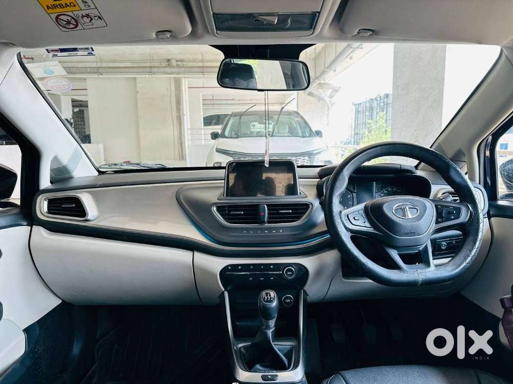 Tata Altroz Xz Diesel 2025  25k Km  1st Owner  Excellent Condition