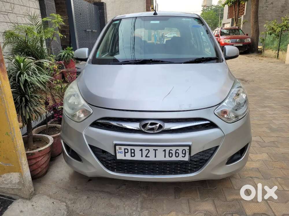 I10 Petrol 2013 Model Sports 
First Owner Full Insurance