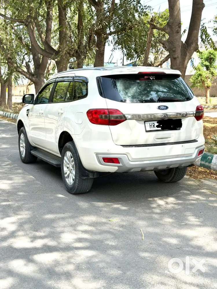 Ford Endeavour 2018 Diesel 90000 Km Driven