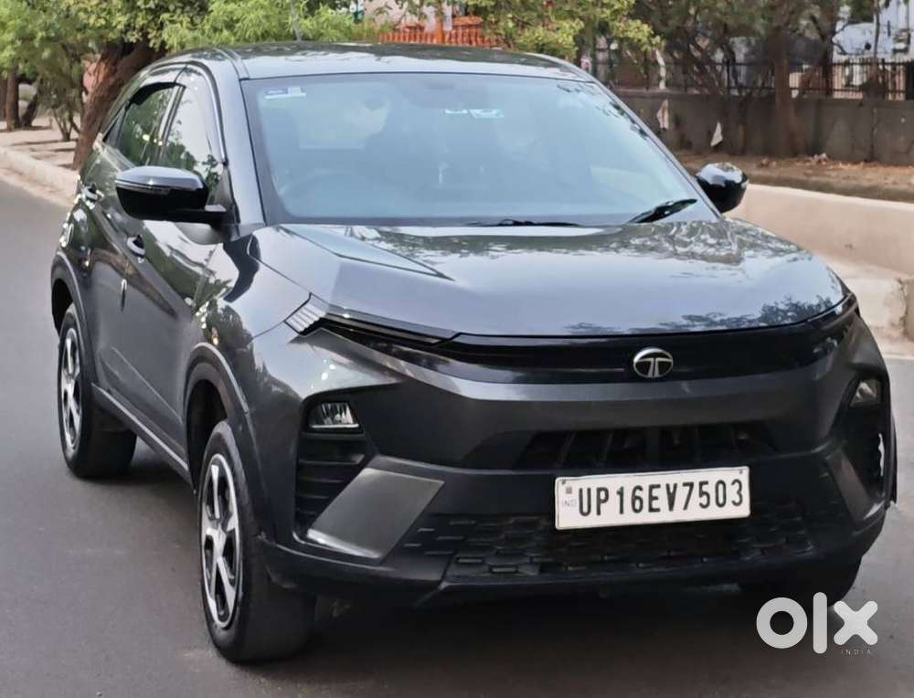 Tata Nexon Smart Plus1.2 Revotron Petrol 5 Mt, 2025, Cng & Hybrids