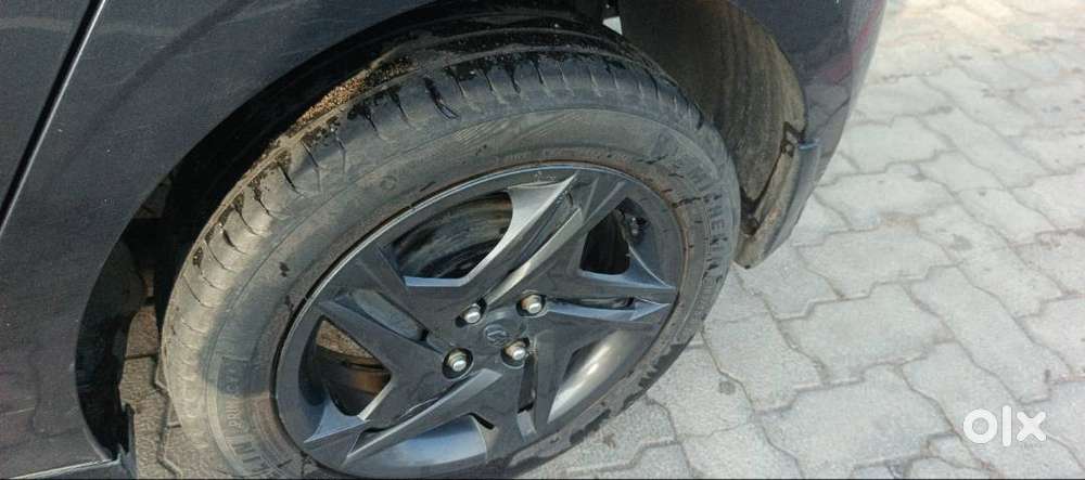 Well Maintained Vechicle Sport Veariant Good Condition
