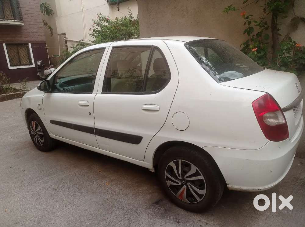 Tata Indigo Ecs 2017 Diesel 80000 Km Driven