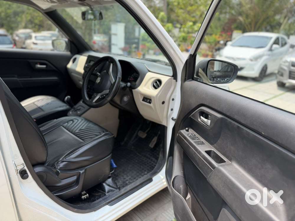 Maruti Suzuki Wagon R Zxi Automatic, 2022, Petrol