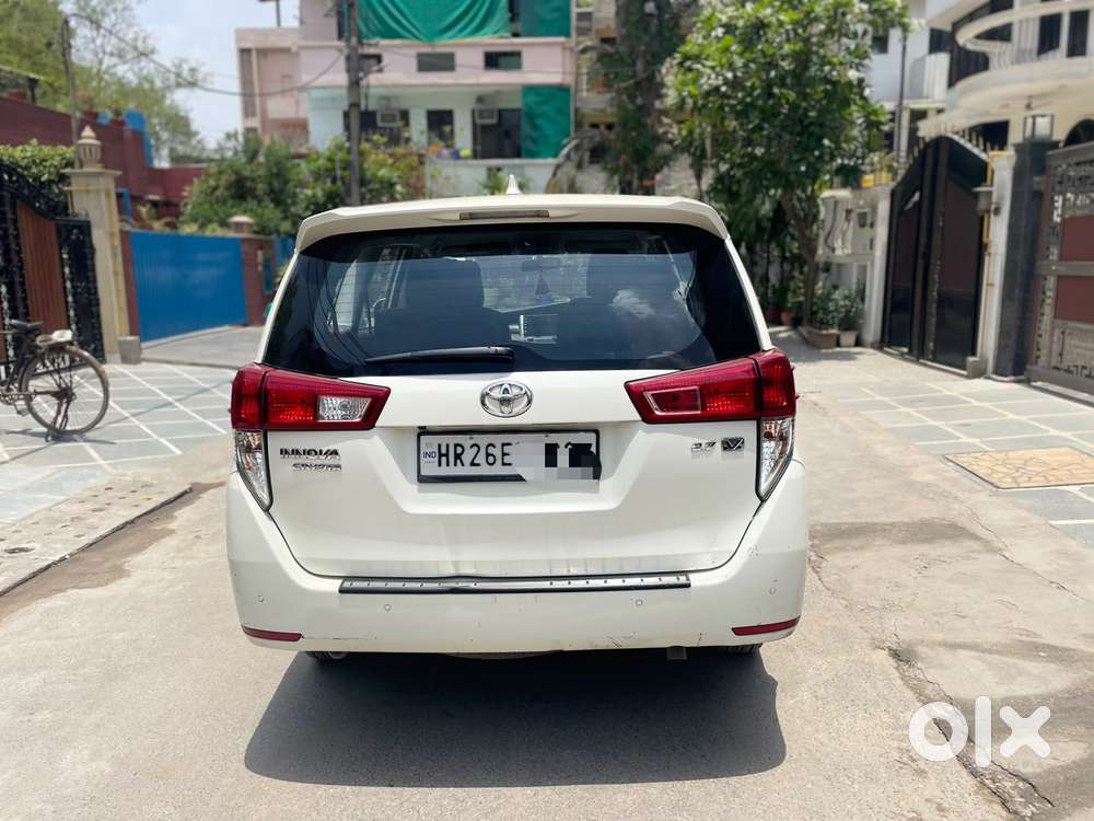 Toyota Innova Crysta 2.7 Vx Mt, 2022, Petrol