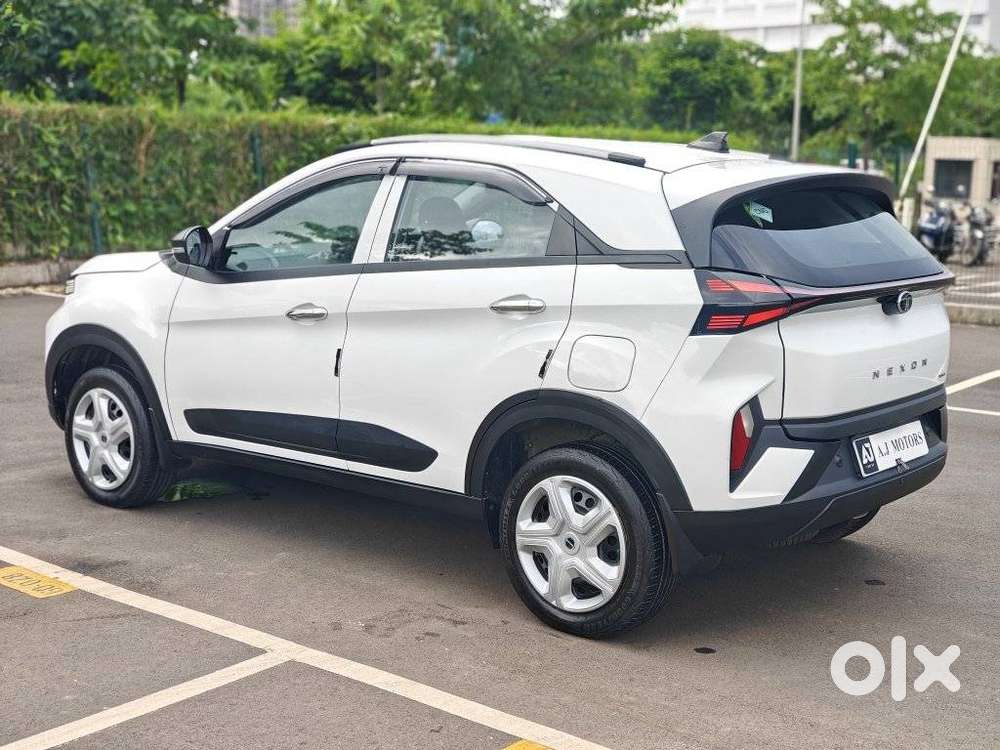 Tata Nexon Fearless Plus (ps) 1.2 Icng 6mt Red Dark Edition, 2025, C..