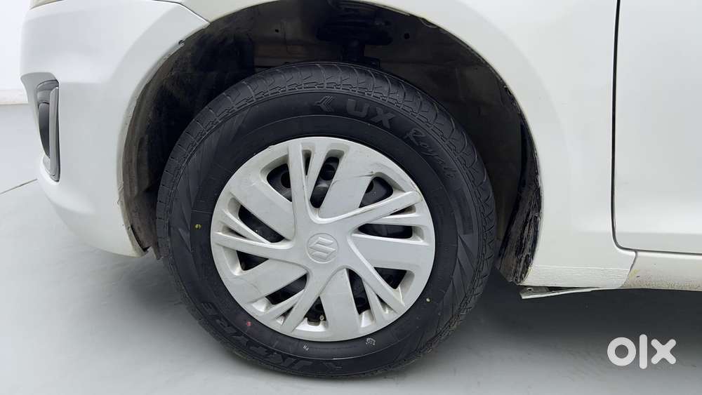 Maruti Suzuki Swift Vxi Optional, 2017, Petrol