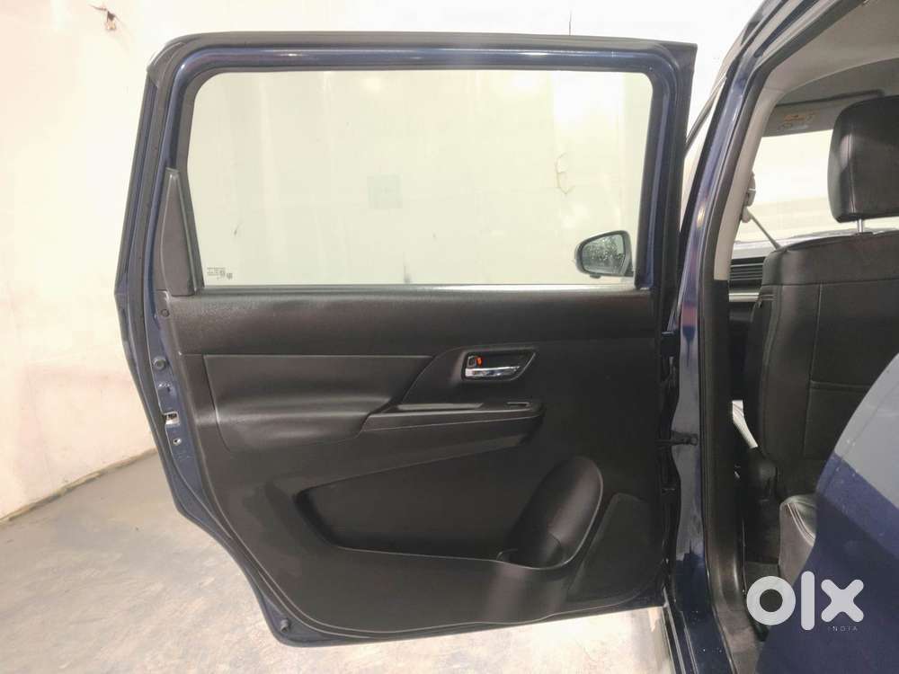 Maruti Suzuki Xl6 1.5 Alpha Plus Mt, 2022, Petrol