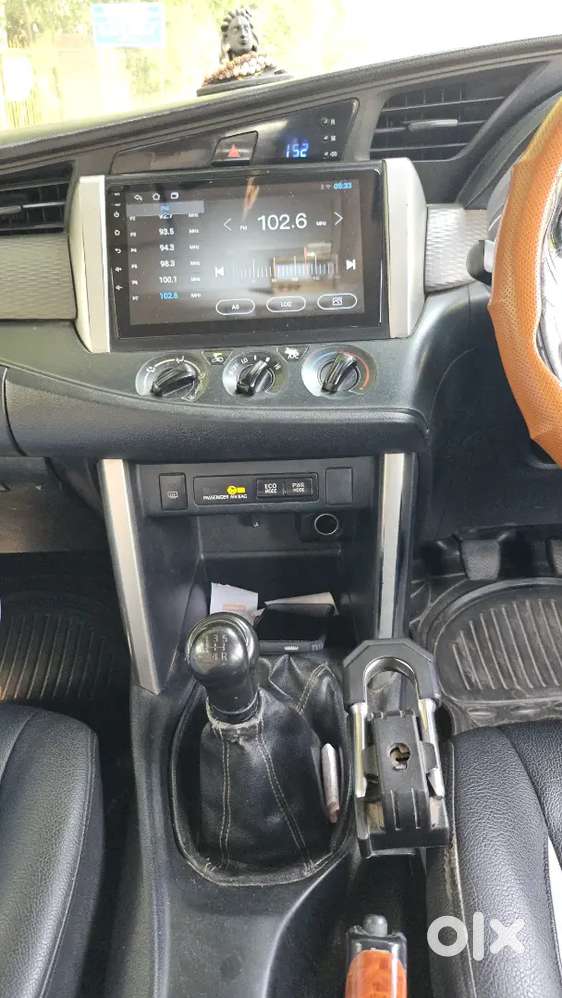 Innova Crysta 2.4 G Manual 2017 Single Owner