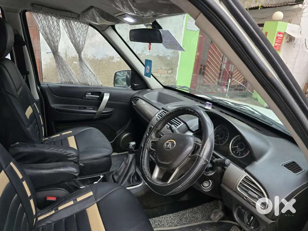 Tata Safari Storme 2017
