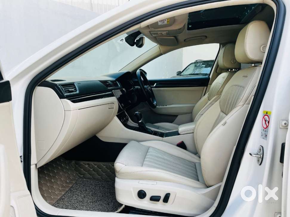 Skoda Superb Style 1.8 Tsi At, 2018, Petrol