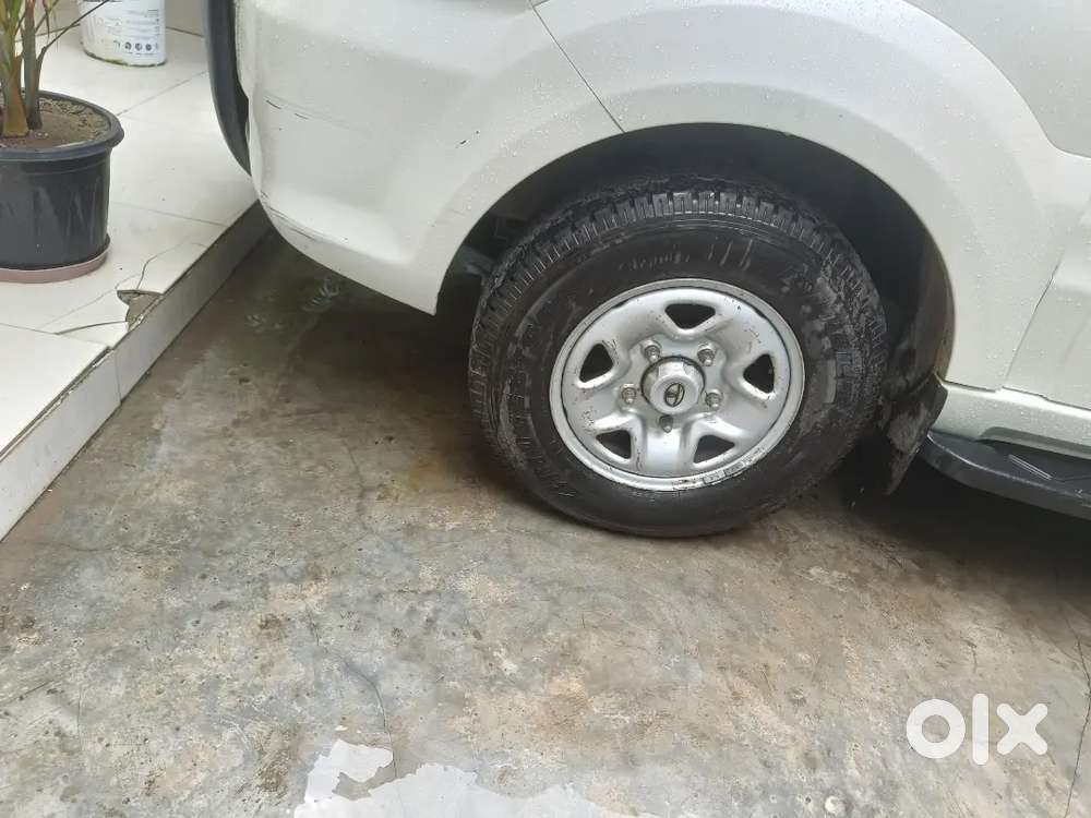 Tata Safari Storme 2014 Diesel 90000 Km Driven