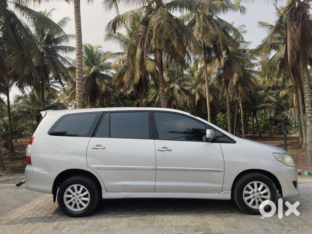 Toyota Innova 2.5 V 7 Str, 2012, Diesel