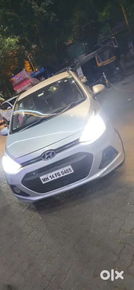 Hyundai Grand I10 Sportz 2015 Petrol 70000 Km Driven