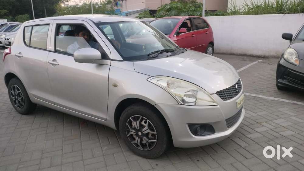 Maruti Suzuki Swift Lxi Optional-o, 2014, Petrol