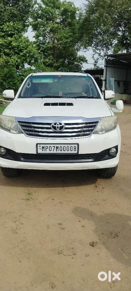 Toyota Fortuner Diesel Mt 2012