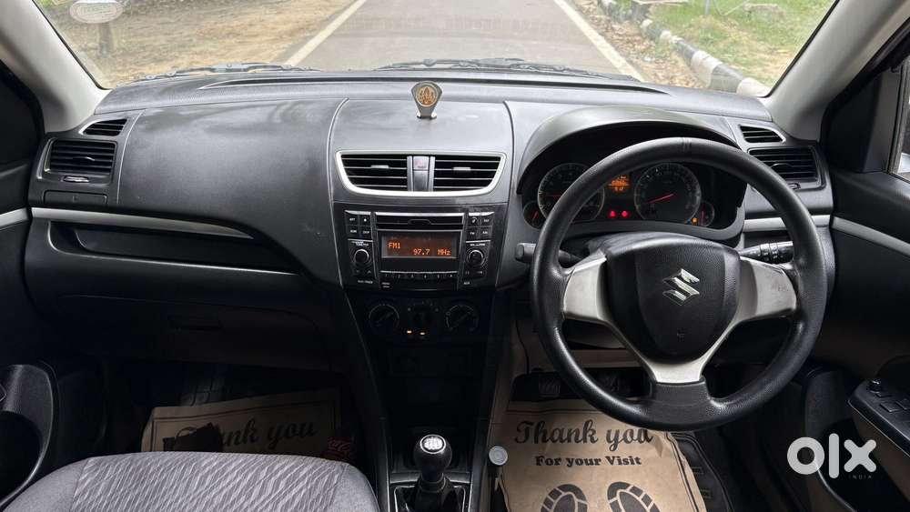 Maruti Suzuki Swift Vxi Optional, 2016, Petrol