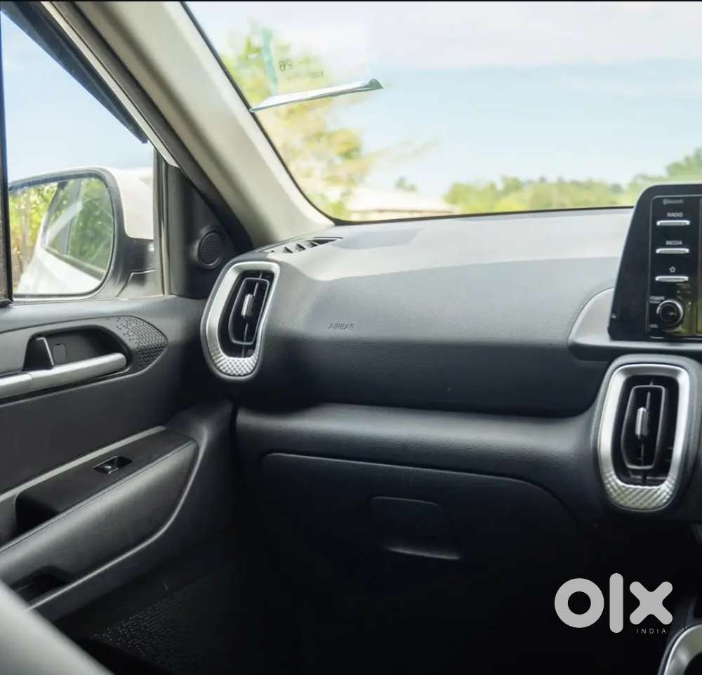 Kia Sonet Htk 1.2 Petrol Showroom Condition