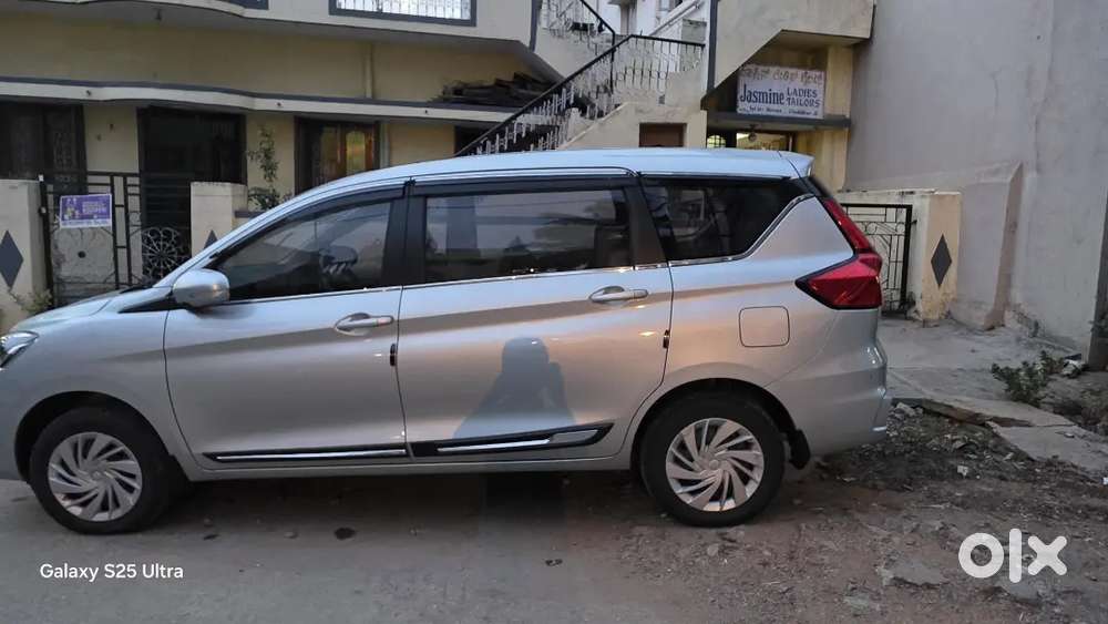 Maruti Suzuki Ertiga Vxi 2025 Petrol