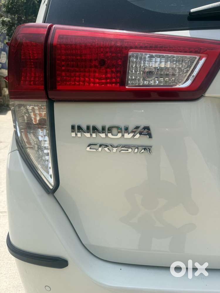 Toyota Innova Crysta [2020-ongoing] 2.4 Zx At 7 Str, 2022, Diesel