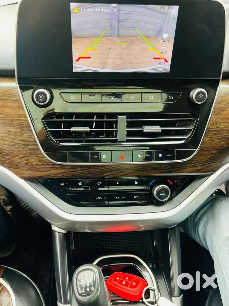 Tata Harrier( Panaromic Sunroof, Wb Registered, Second Owner) 2022