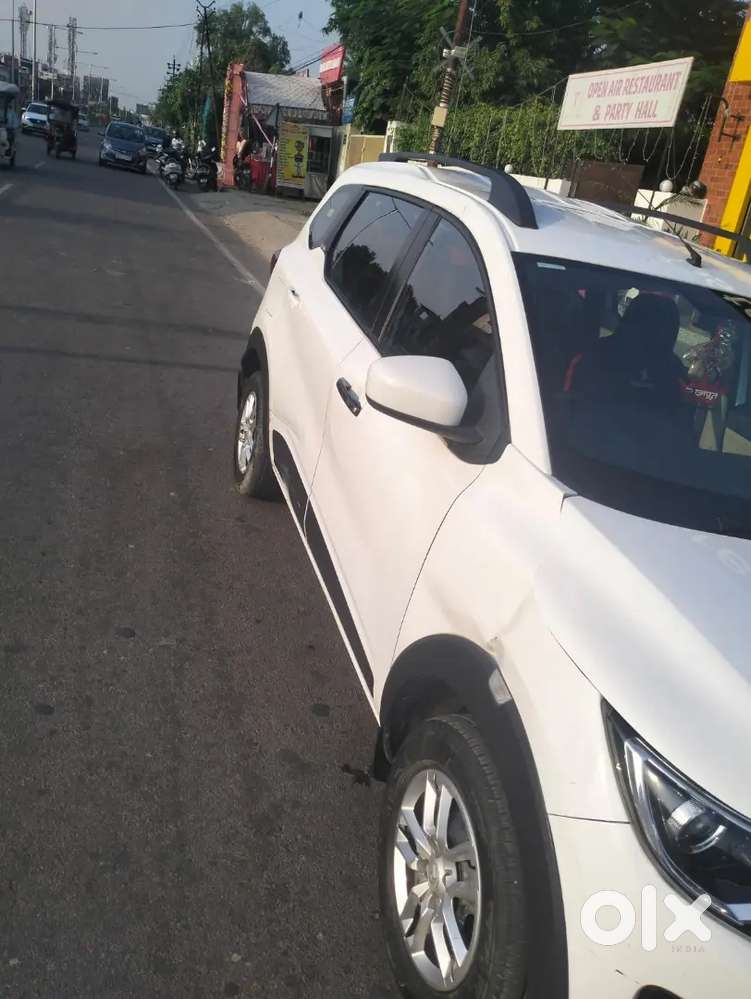 Renault Triber 2020 Petrol