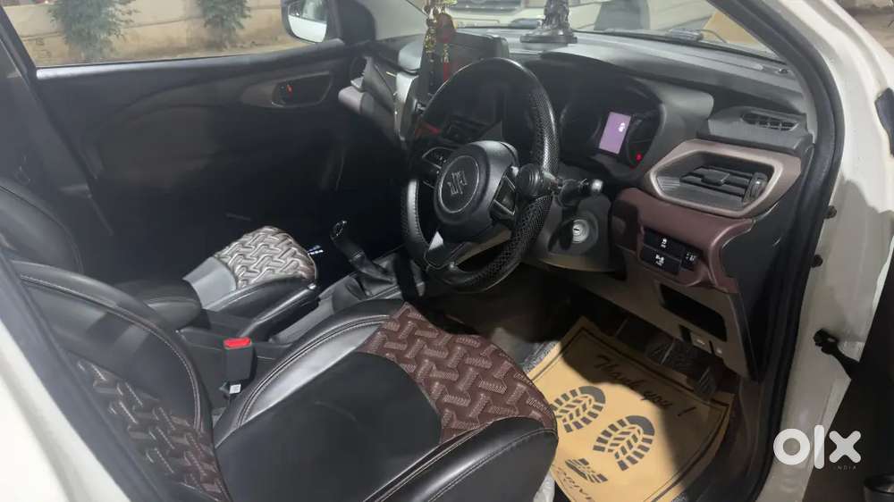 Maruti Suzuki Fronx Delta 2024