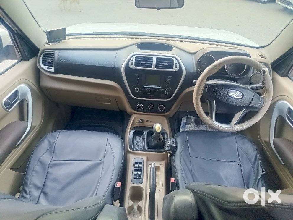 Mahindra Tuv 300 T8, 2016, Diesel