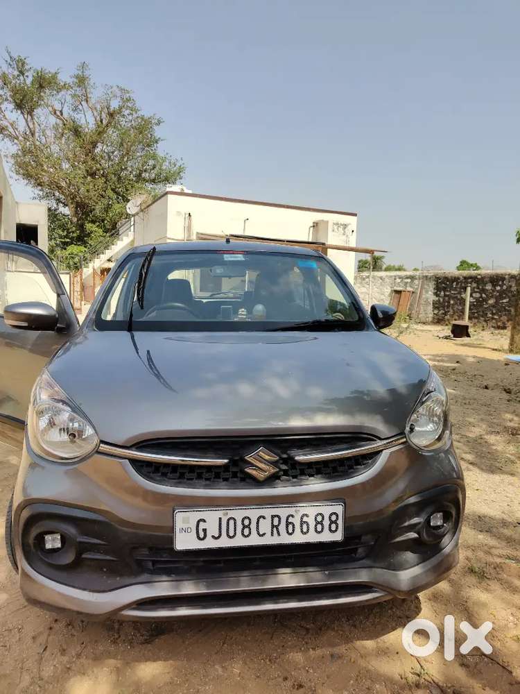 Kam Chali Hui Car Hai Vyapri Ki Hai  Company Me Service Record Ke Sath