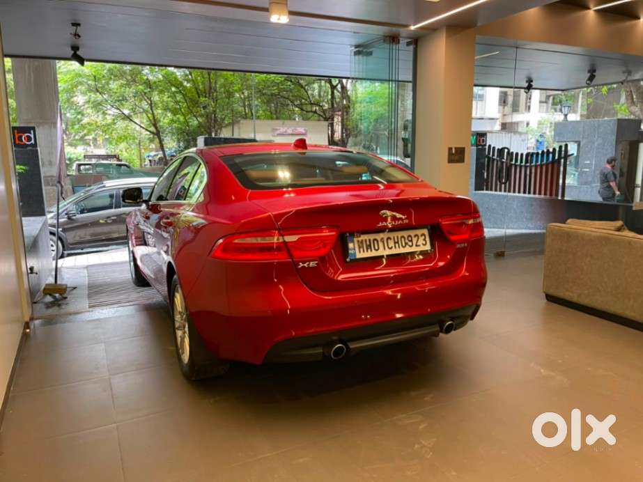 Jaguar Xe Portfolio, 2016, Petrol