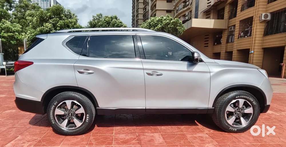 Mahindra Alturas G4 4wd At, 2019, Diesel