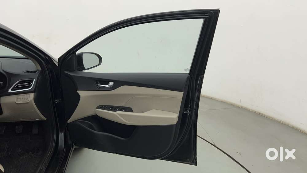 Hyundai Verna 1.5 Mpi Mt Sx (o), 2022, Petrol