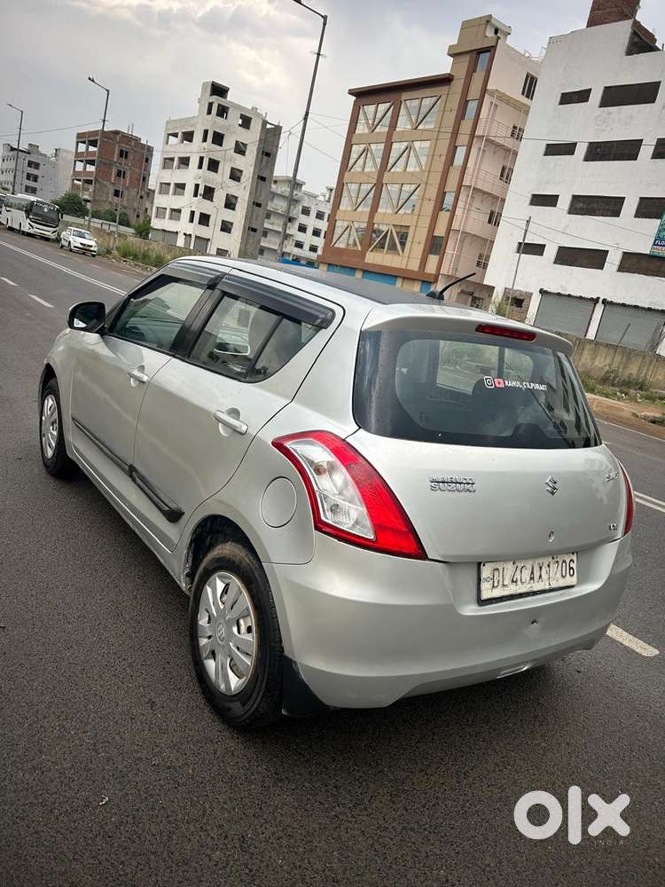 Maruti Suzuki Swift Lxi Option, 2017, Cng & Hybrids