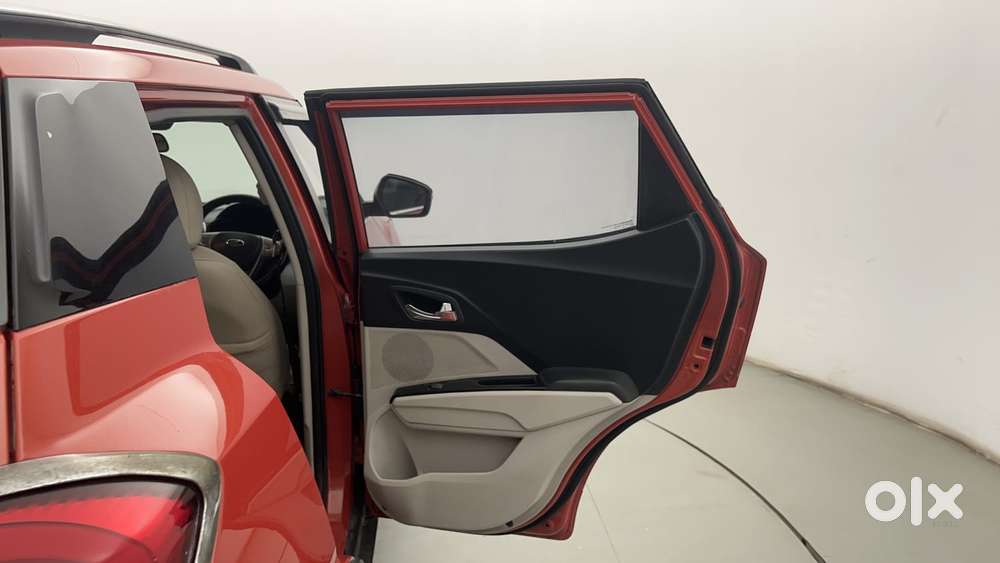 Mahindra Xuv300 W8 Amt Optional Diesel, 2020, Petrol