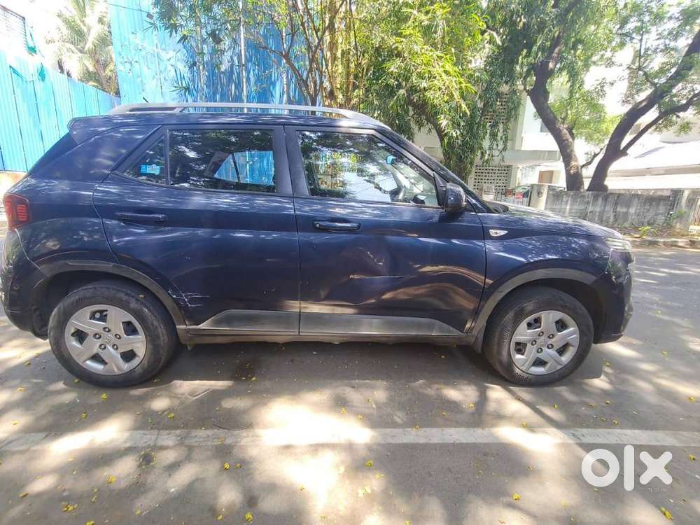 Hyundai Venue Sx, 2019, Petrol