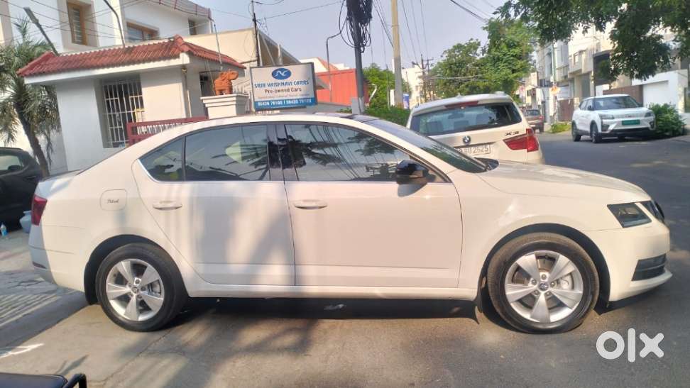 Skoda Octavia 1.8 Tsi At Style, 2019, Petrol