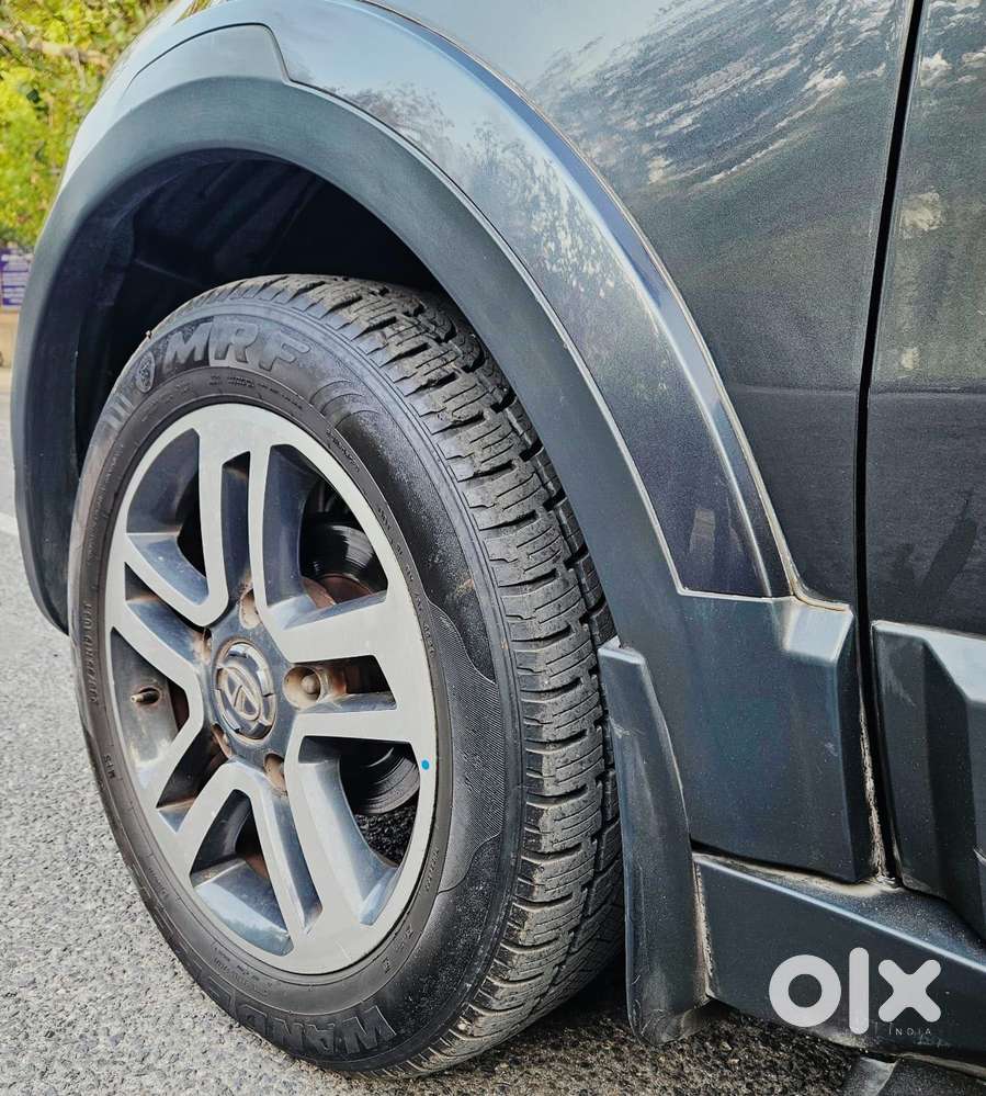 Tata Hexa 2.2 Xta 4x2 7 Str, 2017, Diesel